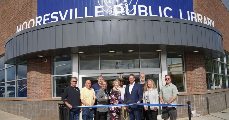 Mooresville Public Library West Branch ribbon cutting